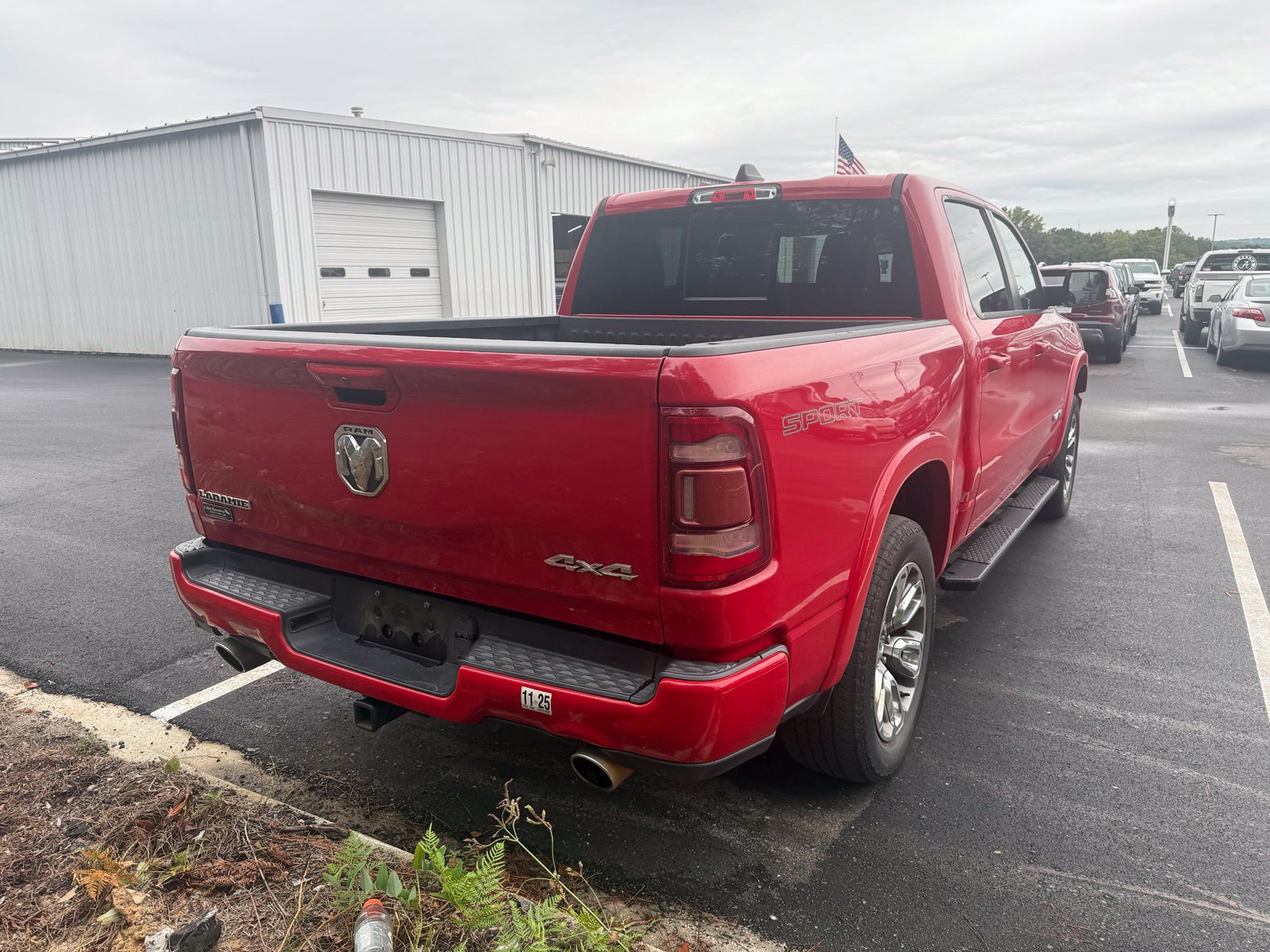 Used 2020 RAM 1500 Laramie w/ Sport Appearance Package AWD/4WD image 7