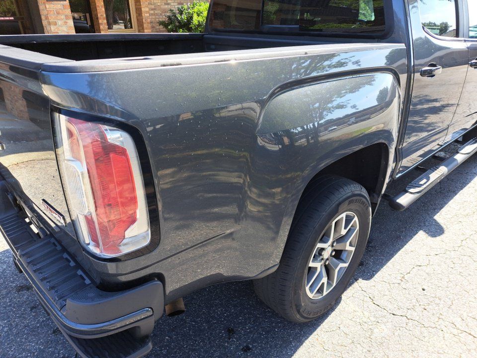 Used 2016 GMC Canyon SLE w/ All Terrain Package AWD/4WD image 18