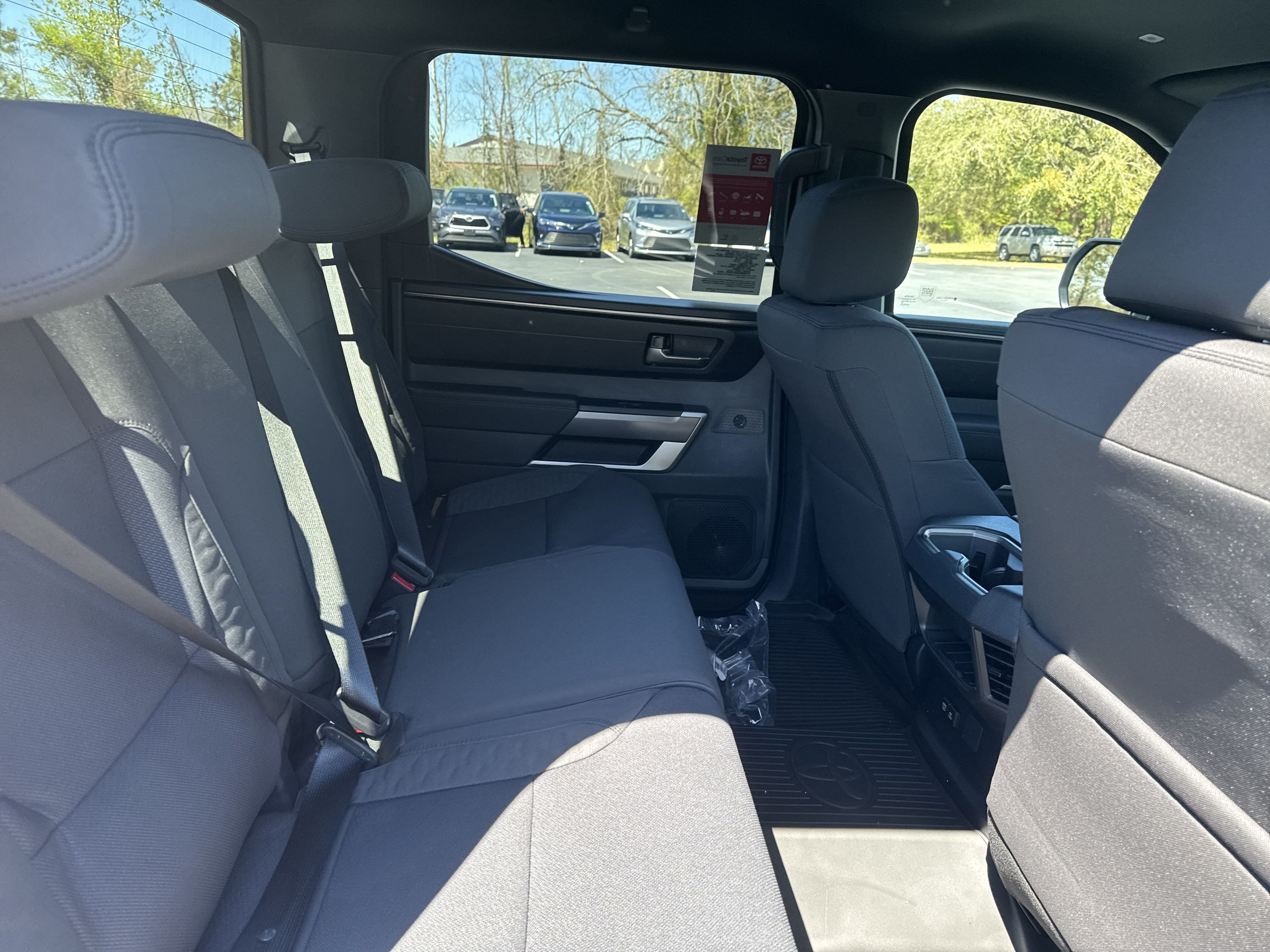 New 2025 Toyota Tundra SR5 w/ TRD Off-Road Package AWD/4WD image 27