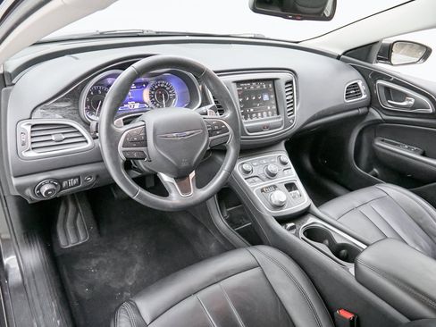 Used 2015 Chrysler 200 C w/ Navigation & Sound Group I image 16