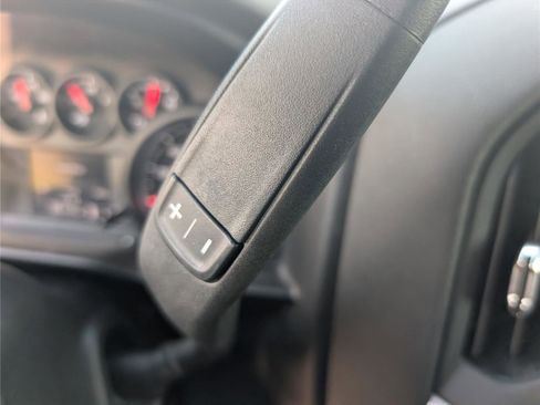 Used 2022 Chevrolet Silverado 2500 Custom w/ Custom Convenience Package AWD/4WD image 21