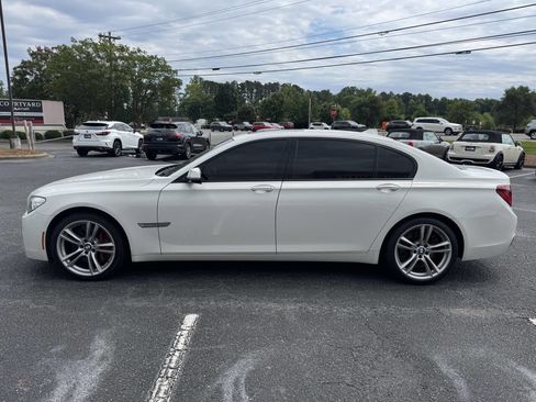 Used 2013 BMW 750Li RWD image 4