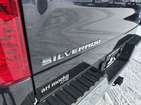 Used 2023 Chevrolet Silverado 1500 LT image 5