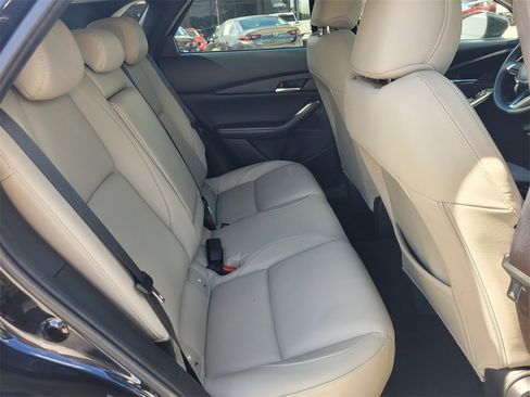 Certified 2025 MAZDA CX-30 AWD 2.5 S w/ Preferred Package image 18