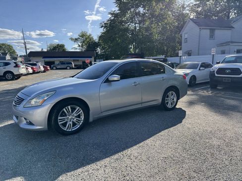 Used 2013 INFINITI G37 x Sedan w/ Premium Pkg image 29
