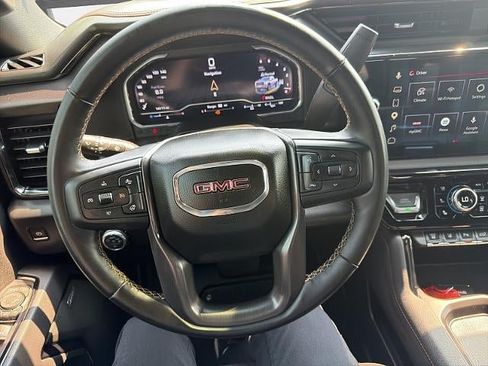 Used 2025 GMC Sierra 2500 AT4 AWD/4WD image 28