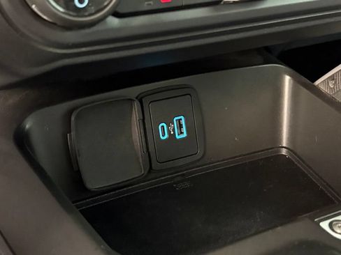 Used 2023 Ford Bronco Outer Banks AWD/4WD image 42