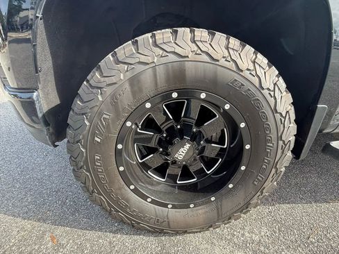 Used 2019 Chevrolet Silverado 1500 LT Trail Boss image 27