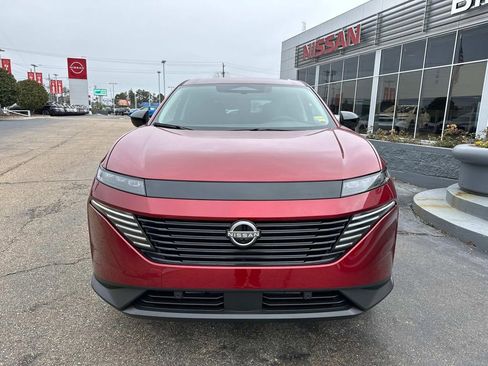New 2025 Nissan Murano SV image 2