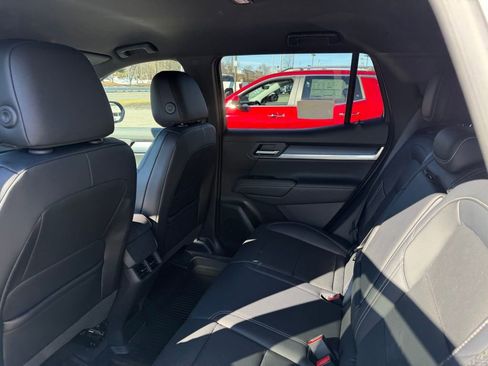 New 2026 GMC Terrain Elevation w/ Elevation Premium Package image 11