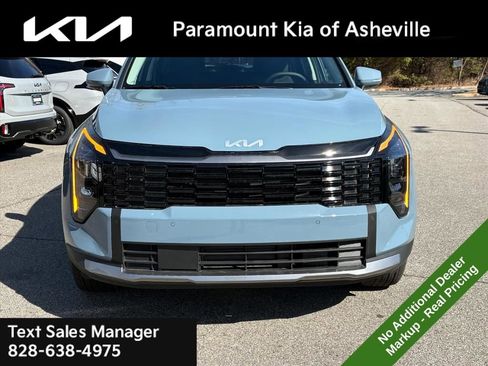 New 2026 Kia Sportage S image 2