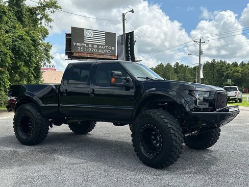 Used 2012 Ford F250 Lariat w/ Lariat Ultimate Pkg image 4