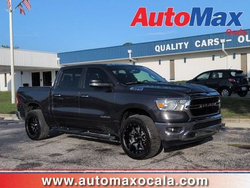Used 2020 RAM 1500 Big Horn RWD image 1