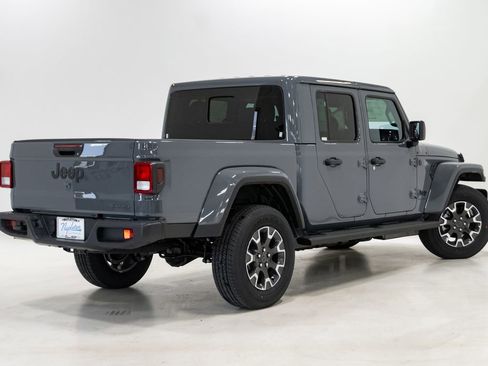 New 2026 Jeep Gladiator Sport image 27