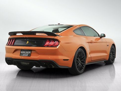 Used 2018 Ford Mustang GT Premium w/ GT Performance Package RWD image 5