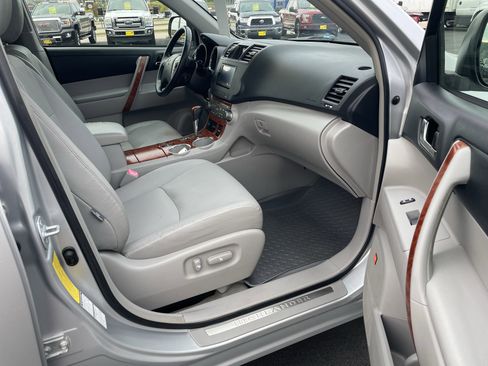 Used 2008 Toyota Highlander Limited image 29