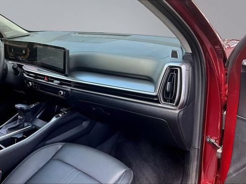 Used 2025 Kia Sorento S w/ Panoramic Sunroof Package FWD image 26