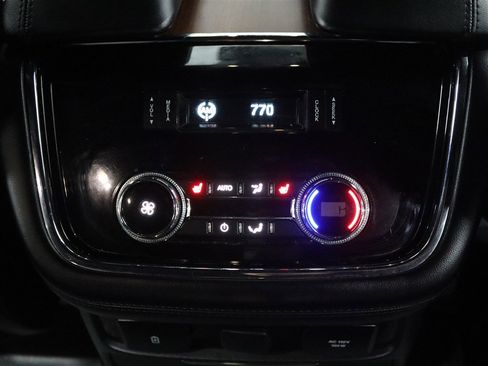 Used 2020 Lincoln Navigator Reserve w/ Luxury Package image 20