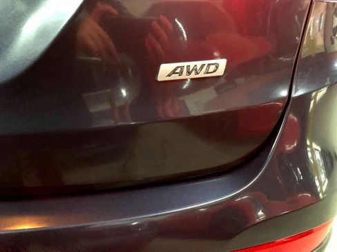 Used 2015 Hyundai Santa Fe Limited image 56