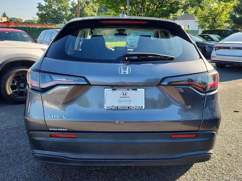 Certified 2024 Honda HR-V LX image 5