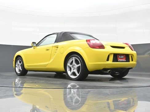 Used 2003 Toyota MR2 w/ Leather Pkg image 23