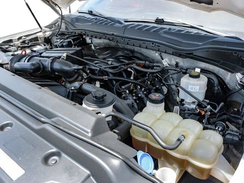 Used 2021 Ford F250 XL w/ Power Equipment Group AWD/4WD image 43