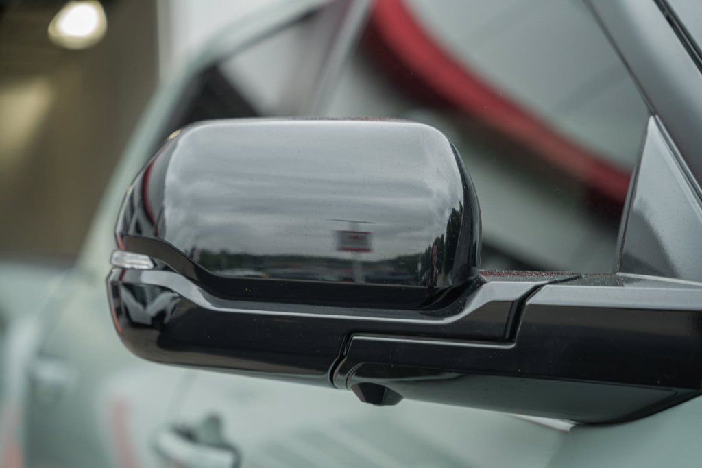Used 2025 Toyota Tundra Limited AWD/4WD image 13