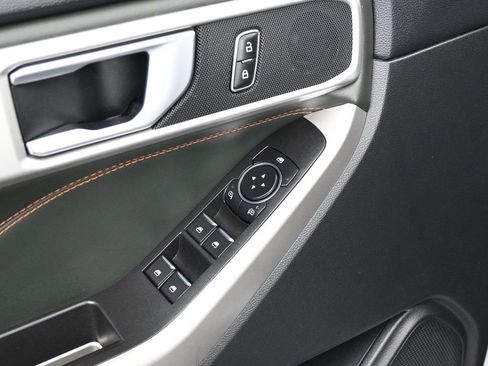 Used 2023 Ford Explorer Timberline image 10