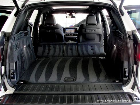 Used 2022 BMW X5 sDrive40i w/ M Sport Package image 76