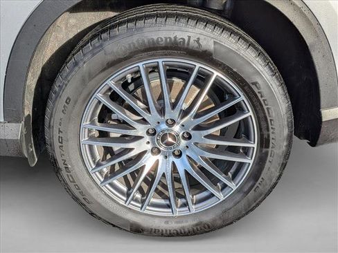 Certified 2024 Mercedes-Benz GLC 300 4MATIC image 24