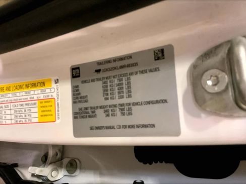 Used 2021 GMC Yukon Denali image 36