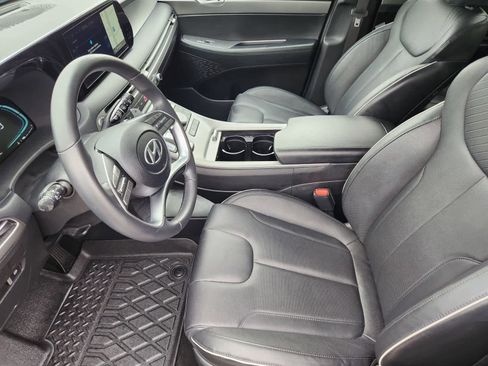 Used 2024 Hyundai Palisade SEL FWD image 11