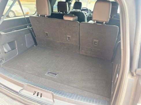 Certified 2022 Ford Expedition Max Limited image 6