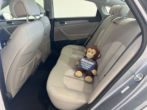 Used 2016 Hyundai Sonata SE image 21