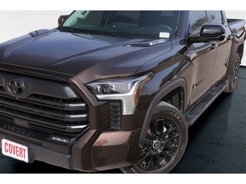 Used 2024 Toyota Tundra Limited image 3