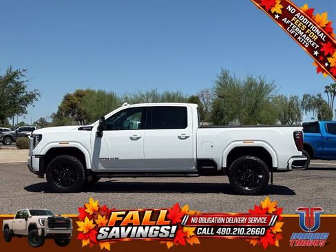 Used 2024 GMC Sierra 2500 AT4 w/ Technology Package AWD/4WD image 14