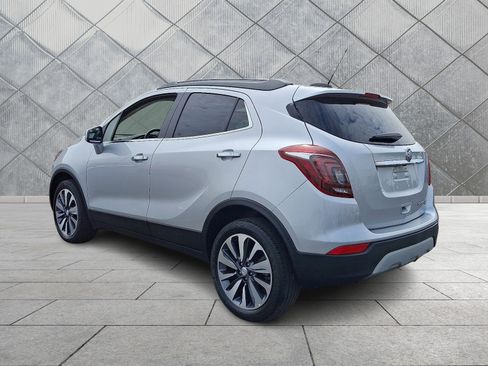 Used 2022 Buick Encore Preferred w/ Safety Package image 5