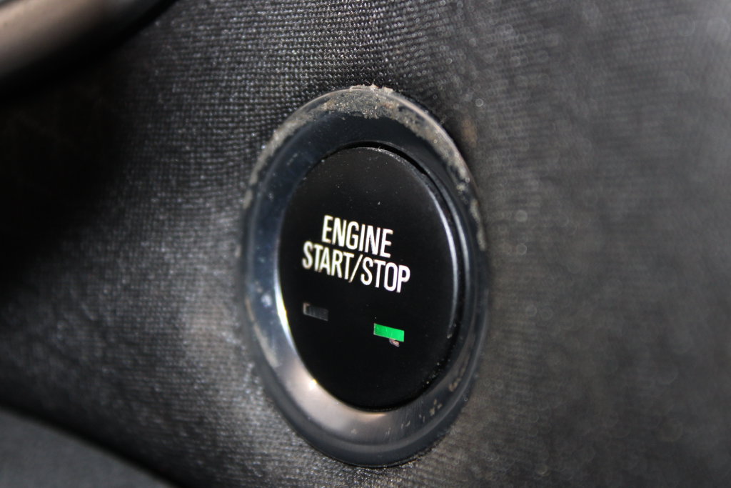 Used 2022 Chevrolet Malibu LT FWD image 33