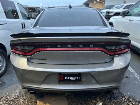 Used 2018 Dodge Charger R/T image 5