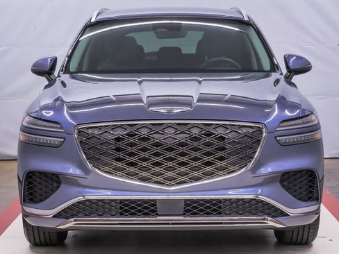 Certified 2026 Genesis GV70 2.5T AWD/4WD image 4