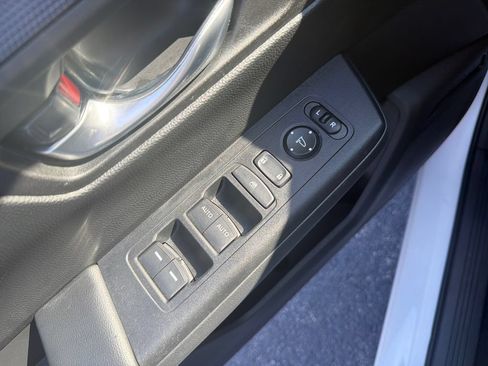 Certified 2023 Honda CR-V EX image 13