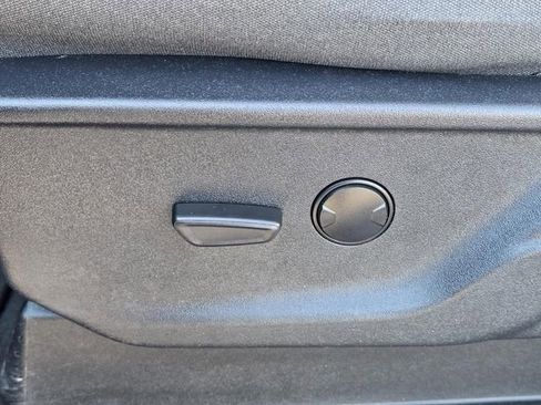 Used 2024 Ford F150 XLT image 10