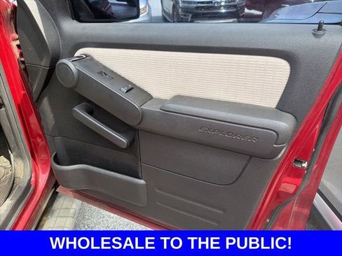 Used 2007 Ford Explorer Sport Trac Limited AWD/4WD image 5