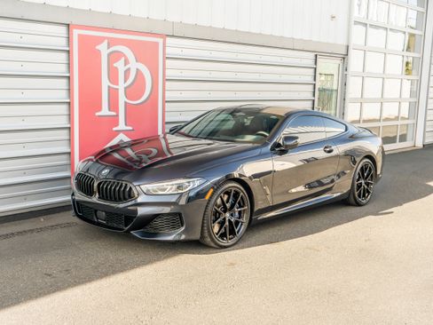 Used 2019 BMW M850i xDrive Coupe image 32