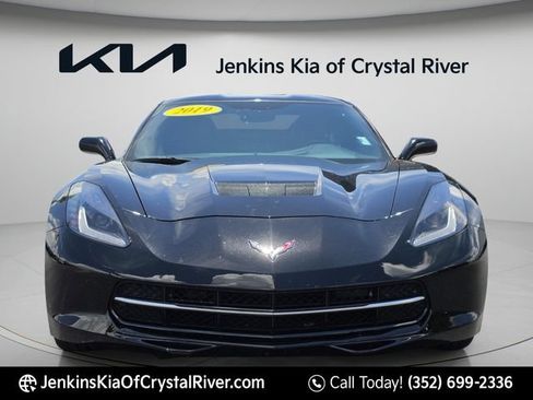 Used 2019 Chevrolet Corvette Stingray Coupe w/ 1LT RWD image 17