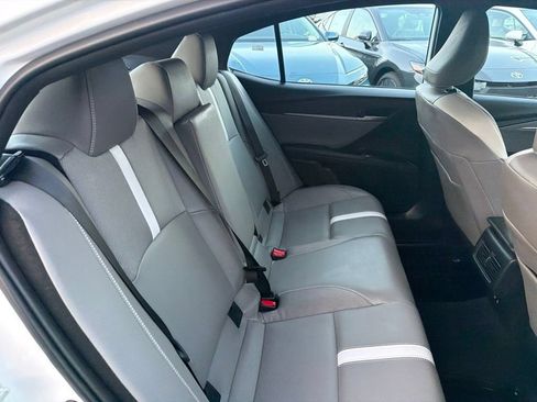 Used 2025 Toyota Camry SE w/ Convenience Package AWD/4WD image 15