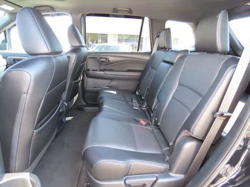 Certified 2023 Honda Passport EX-L image 13