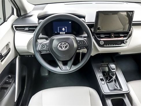 New 2026 Toyota Corolla Cross L image 13