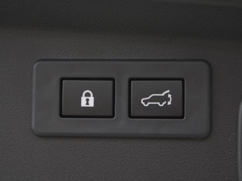 New 2026 Subaru Outback Premium image 9