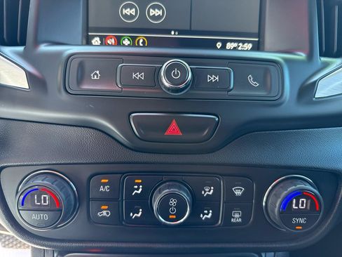 Used 2019 GMC Terrain SLE w/ Driver Convenience Package AWD/4WD image 20